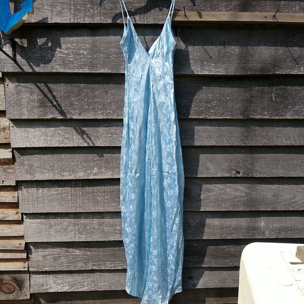 SOLD!! ๐๐Dress Size 5/6 Spaghetti Strap Floral Print Asymmetrical Maxi - Picture 6 of 11